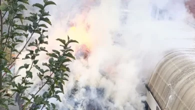 Incendio consumió la Última Choza en Salinas de Guaranda.