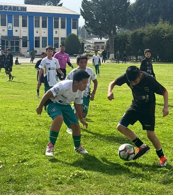 El Mundialito ‘Guambras con Fe en Ecuador’ es un evento que fomenta deporte, valores y fraternidad.