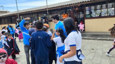 Migración interna en Ecuador: escuelas rurales cierran mientras crecen las matrículas urbanas