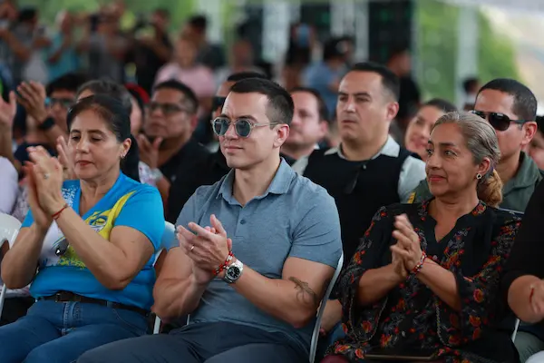 Noboa lanza consulta popular sin aval de la Corte Constitucional