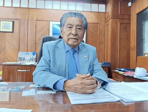Pedro Morales, gerente de Coop. Riobamba, recibió reconocimiento 
