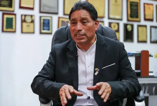TCE sanciona al prefecto de Chimborazo por proselitismo