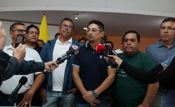 Transportistas de Pichincha suspenden paro por subsidio al diésel (2)