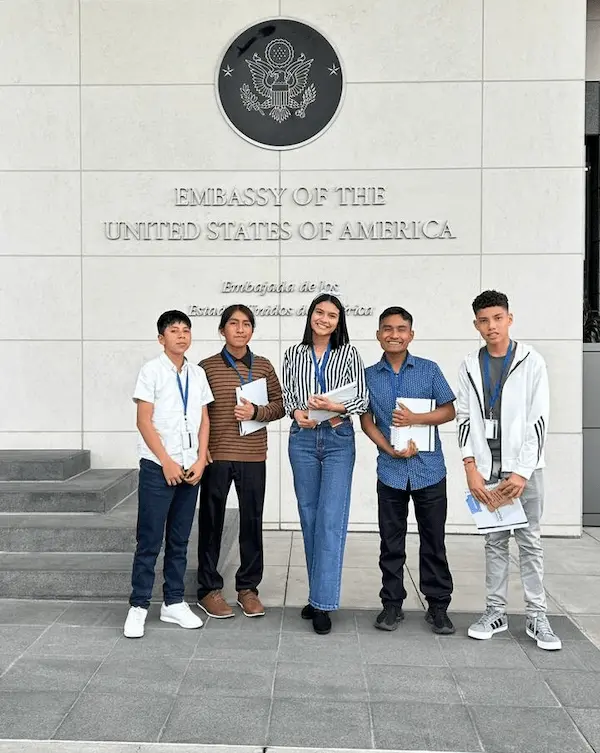 Adolescente de Guano, es Joven Embajador 2025