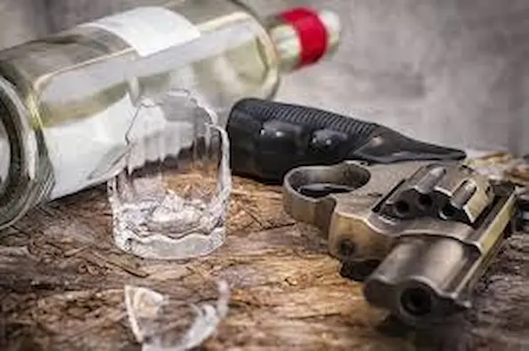 El alcohol y las armas son malos consejeros