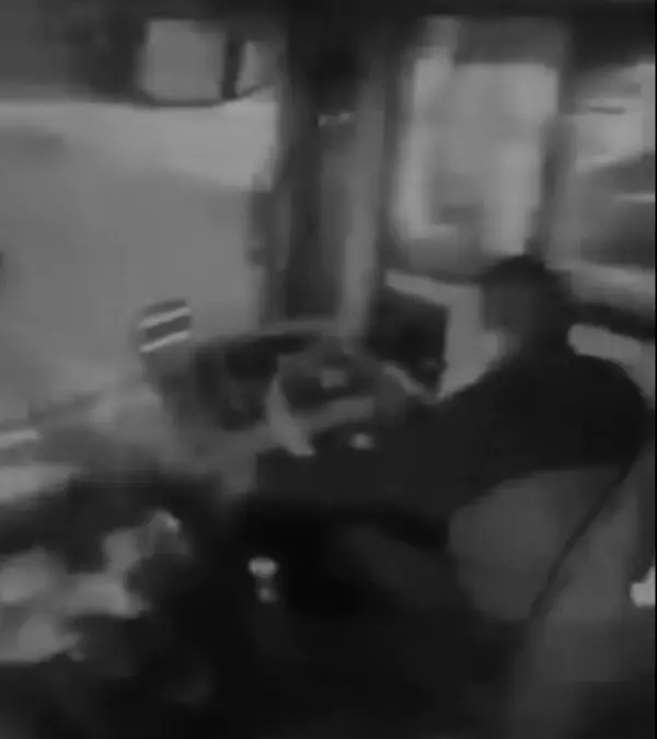 Ataque en bus urbano en Quito deja un pasajero muerto y varios heridos