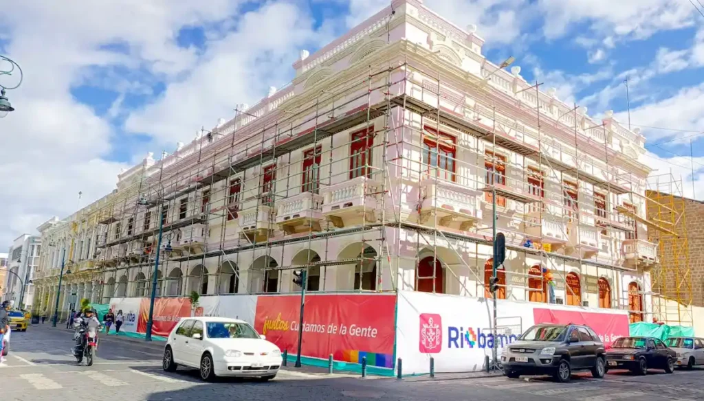 Casa museo de Riobamba en 80% de restauración en su fachada