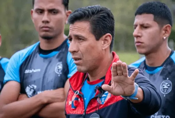 Extécnico del Olmedo desmiente que se haya vendido