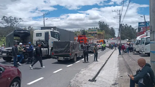 Cierres viales hoy 15 de septiembre en Ecuador