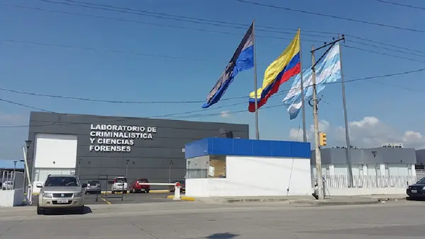 El cuerpo inerte del ciudadano fue trasladado al Laboratorio de Criminalística y Ciencias Forenses