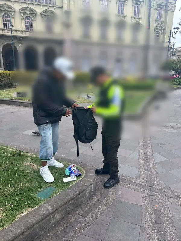Policía Nacional detuvo a hombre con droga en Riobamba