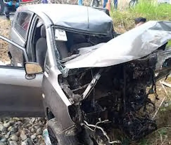 Auto involucrado en accidente