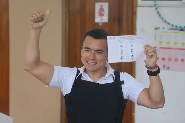Daniel Noboa en las votaciones de 2025