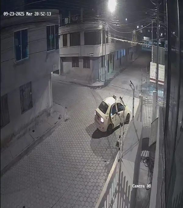 El taxi en plena acción delincuencial