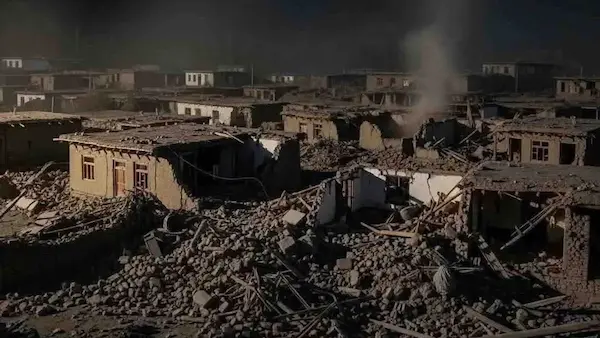 Terremoto en Afganistán deja al menos 800 muertos y miles de heridos