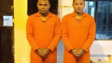 2 hombres detenidos en Caluma por microtráfico de drogas.