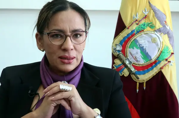 2 ministros aseguran que el paro “debe acabarse hoy”