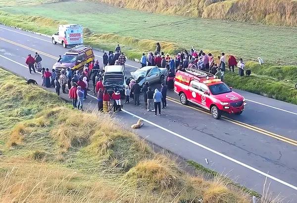 2 muertos y 5 heridos en Colta tras accidente mortal