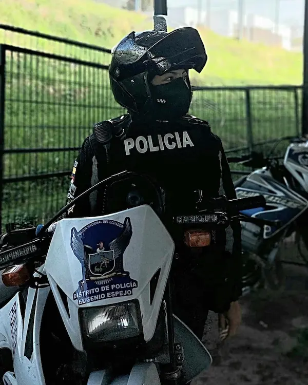 El personal del Grupo de Operaciones Motorizadas (GOM), de la Policía Nacional dl Ecuador, siempre está atento a la ocurrencia de un delito