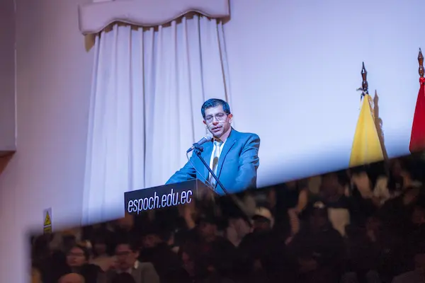 Byron Vaca, rector de la ESPOCH