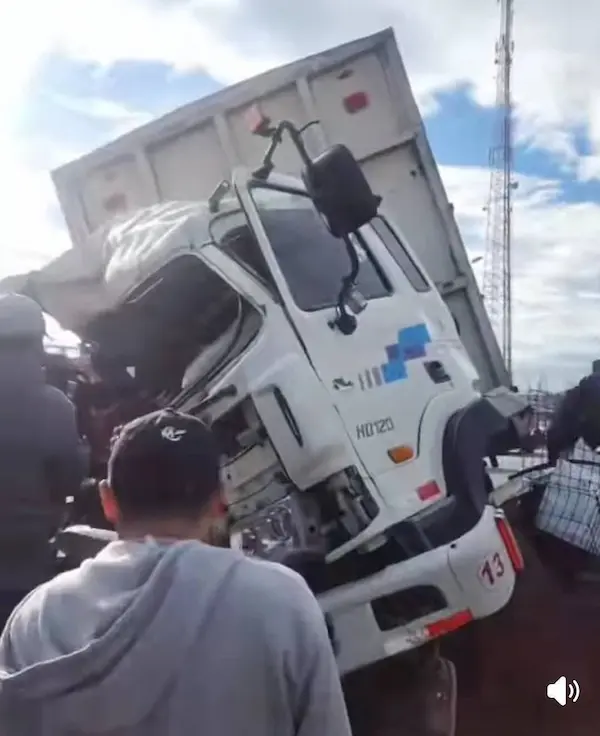 Accidente en la vía Latacunga-Quito deja un muerto 
