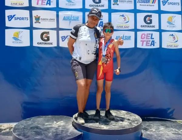 Chimborazo se lleva medalla de oro en Triatlón Nacional.