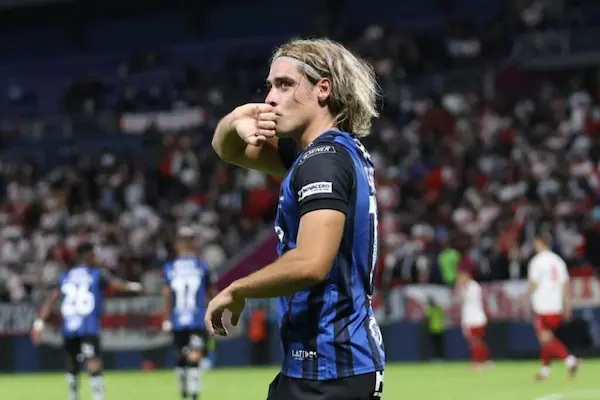 Claudio Spinelli es el goleador de IDV.