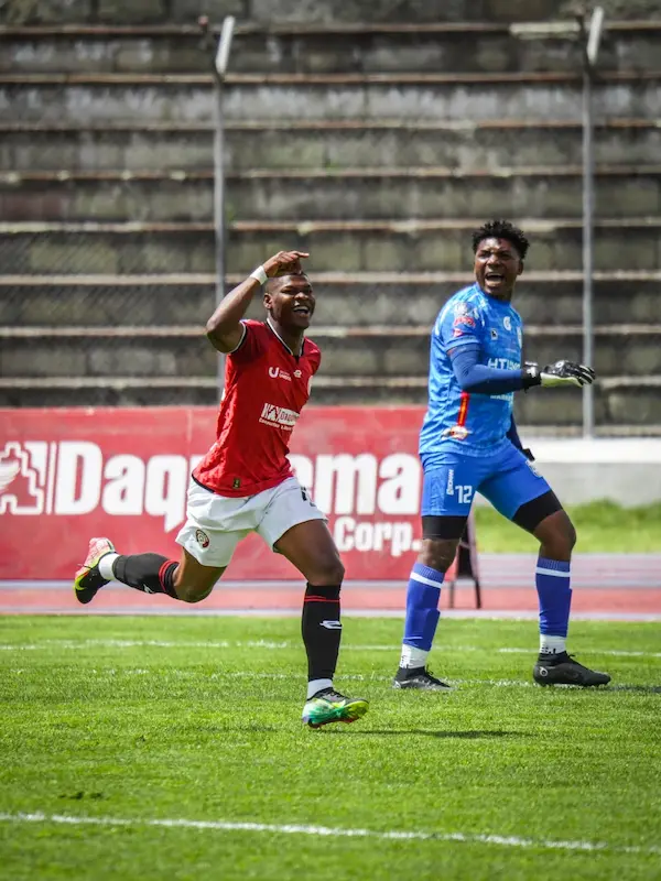 Daquilema vs Astillero: los chimboracenses tienen ventaja.