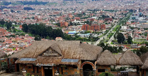 Ecuador registra USD 50 millones en ingresos por turismo durante el último feriado