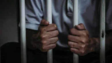 Hombre recibe 7 años de prisión por extorsión en Ambato.