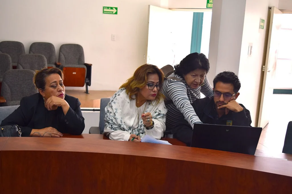 Inscripciones para cursos gratuitos del Municipio de Ambato.