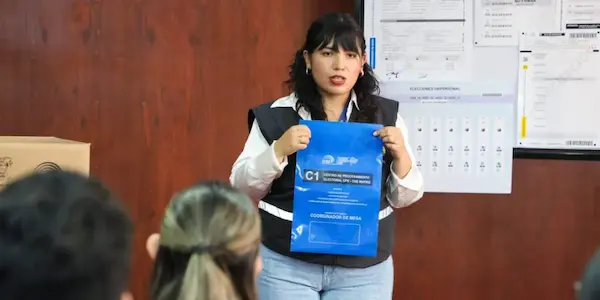 Lugares de capacitación para miembros de mesa en Chimborazo