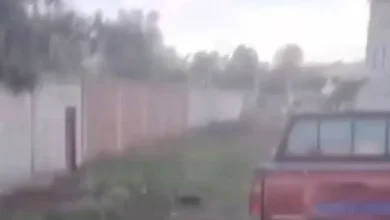 Pareja estaba teniendo relaciones en una camioneta en Ambato.