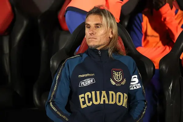 Director técnico de Ecuador.
