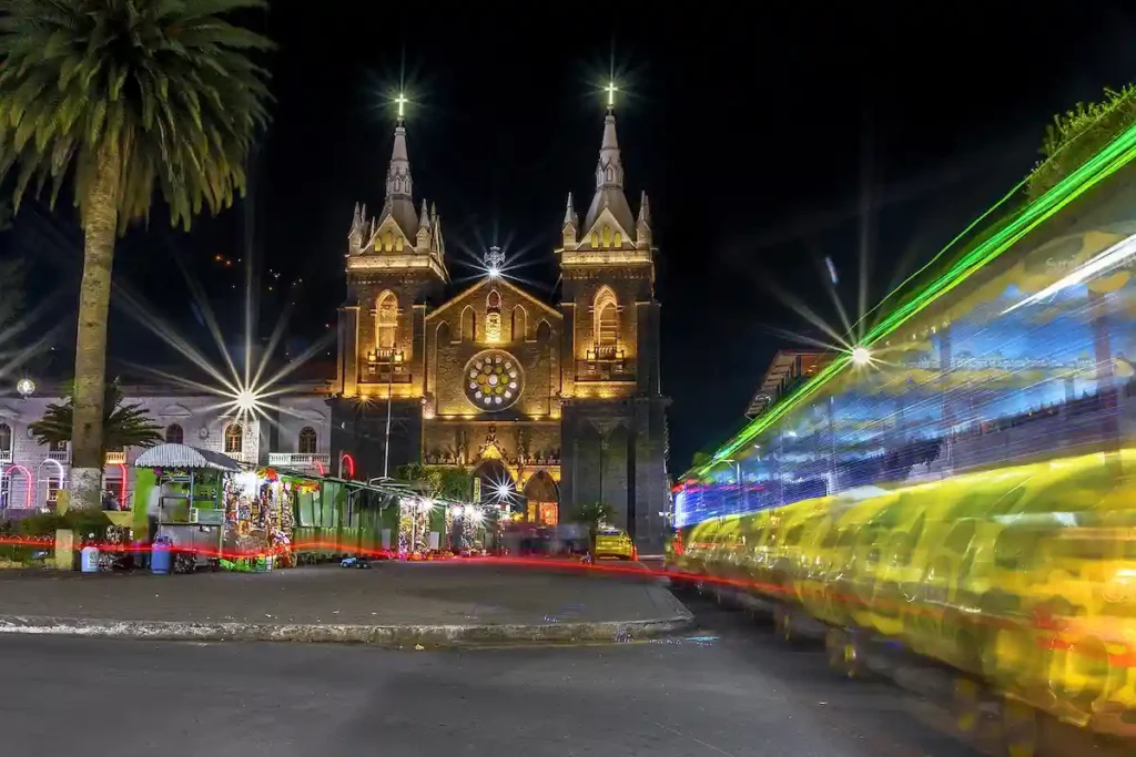 Top 10 lugares turísticos en Baños para visitar en feriado