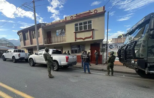 Ejército detiene a hombre por posesión ilegal de arma de fuego en Chimborazo