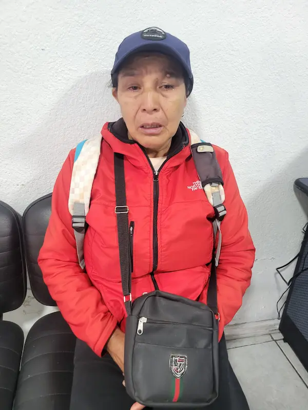 Ana Asqui, de 61 años, con lágrimas en sus ojos denunció su cruda realidad