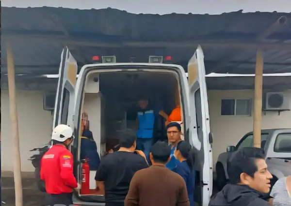 Bomberos de Cumandá auxiliaron a una mujer herida