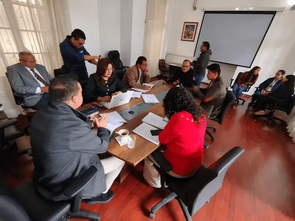 Feriado de noviembre 2025: Movilidad de Riobamba prepara un operativo