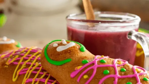 Feria de Finados: habrá festival de colada morada y guaguas de pan