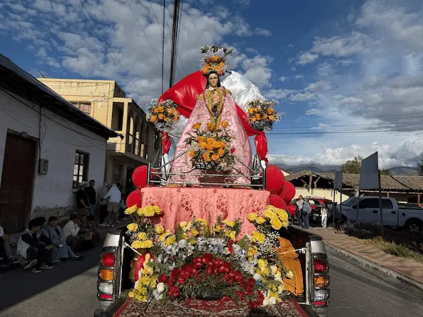 Fiestas en honor a Santa Teresita del Niño Jesús en Guano