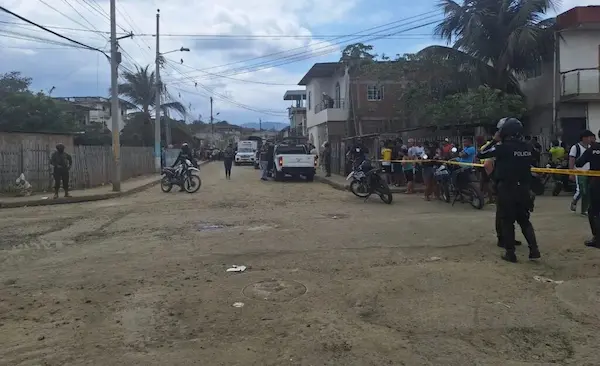 Joven murió acribillado a balazos frente a una escuela