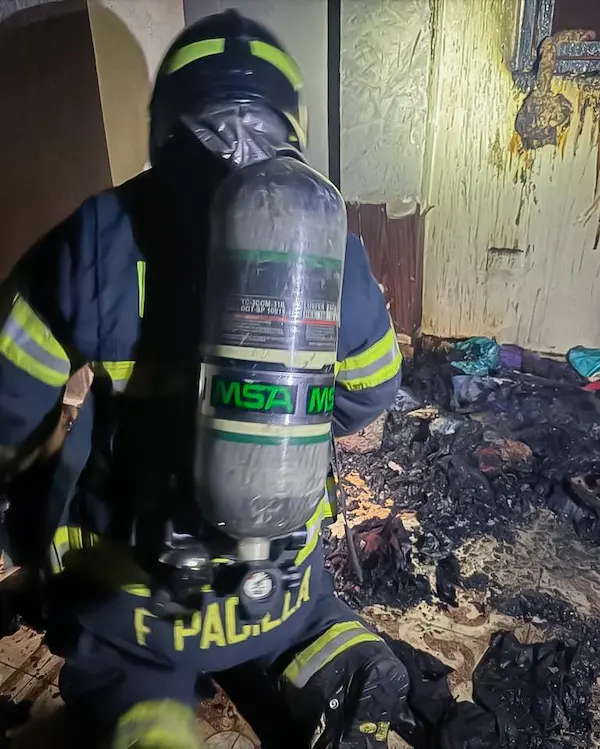 Se verificó que no quede ningún punto encendido para que se reavive el fuego