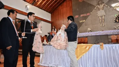 Niño Rey de Reyes Chimborazo 2025‑2026 cambio de vestimenta