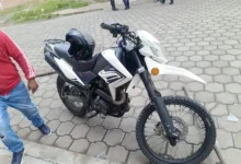 2 hombres detenidos por robar a mujeres en Riobamba