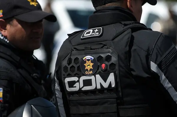 Efectivos del Grupo de Operaciones Motorizadas (GOM), del Circuito La Estación, tomaron parte activa en la tarea