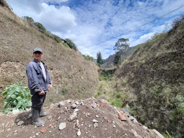 Manuel Parco subraya que este paso era abierto para el ferrocarril