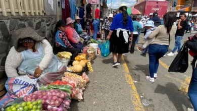 Crisis por comerciantes informales en mercados de Riobamba