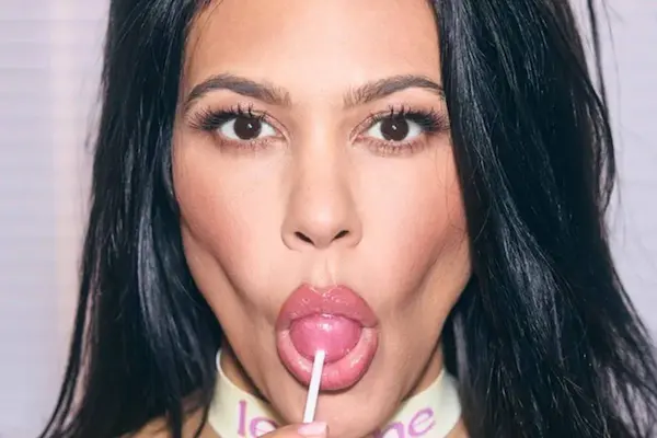 Kardashians lanzan paletas para salud vaginal
