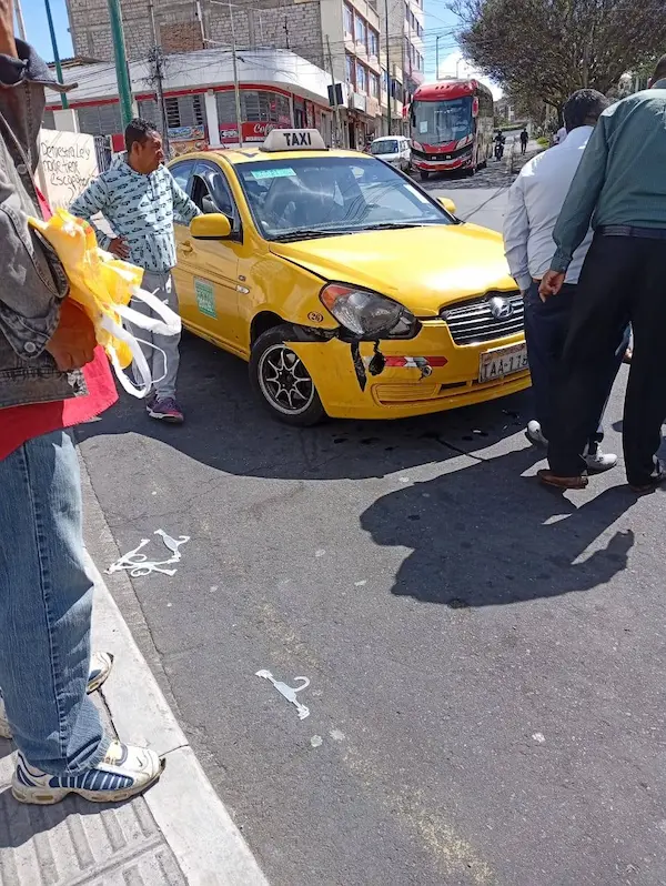 Accidente de tránsito en el sector del Terminal de Ingahurco